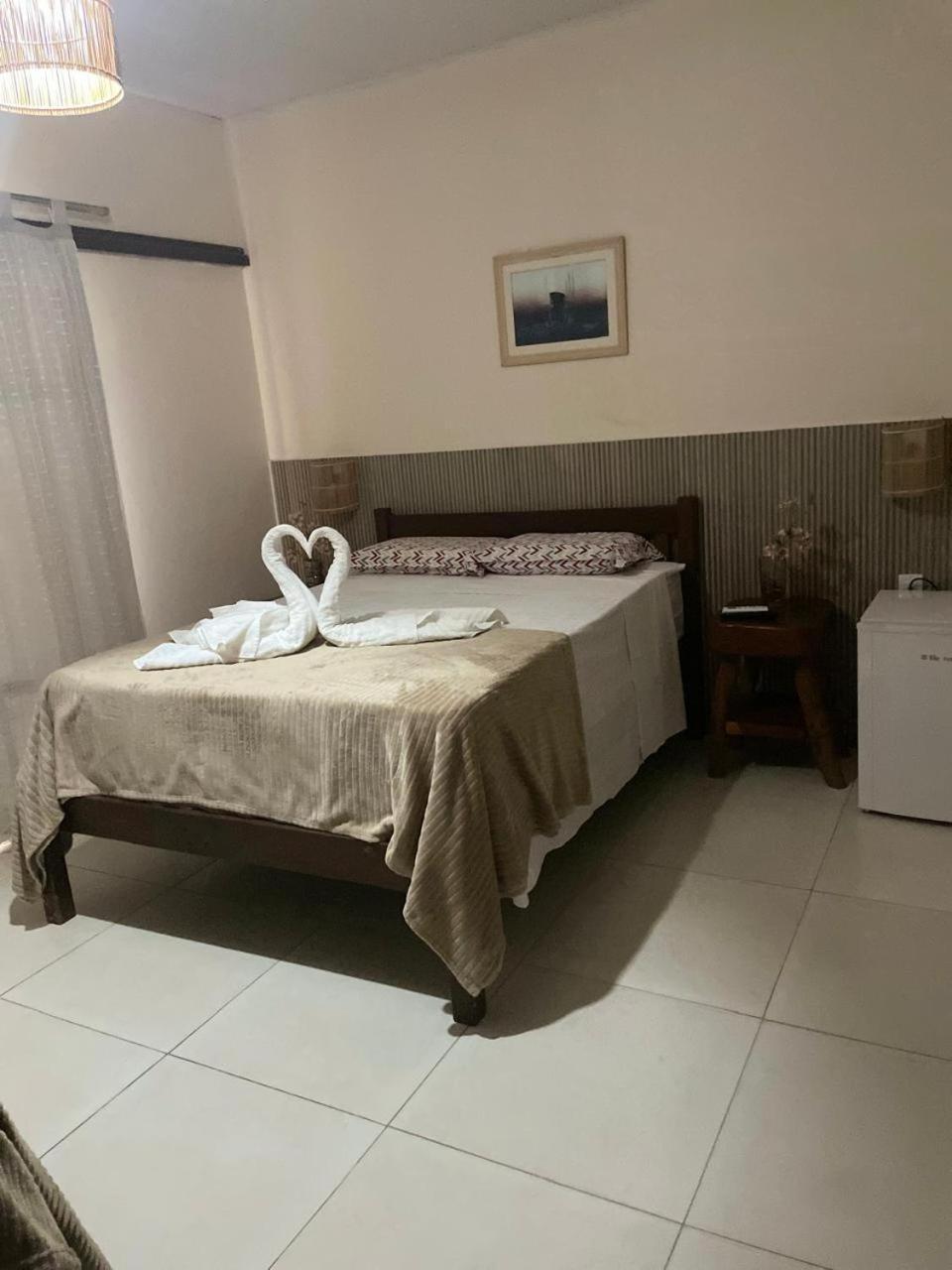 Pousada E Restaurante O Portuga São Miguel dos Milagres Exteriör bild